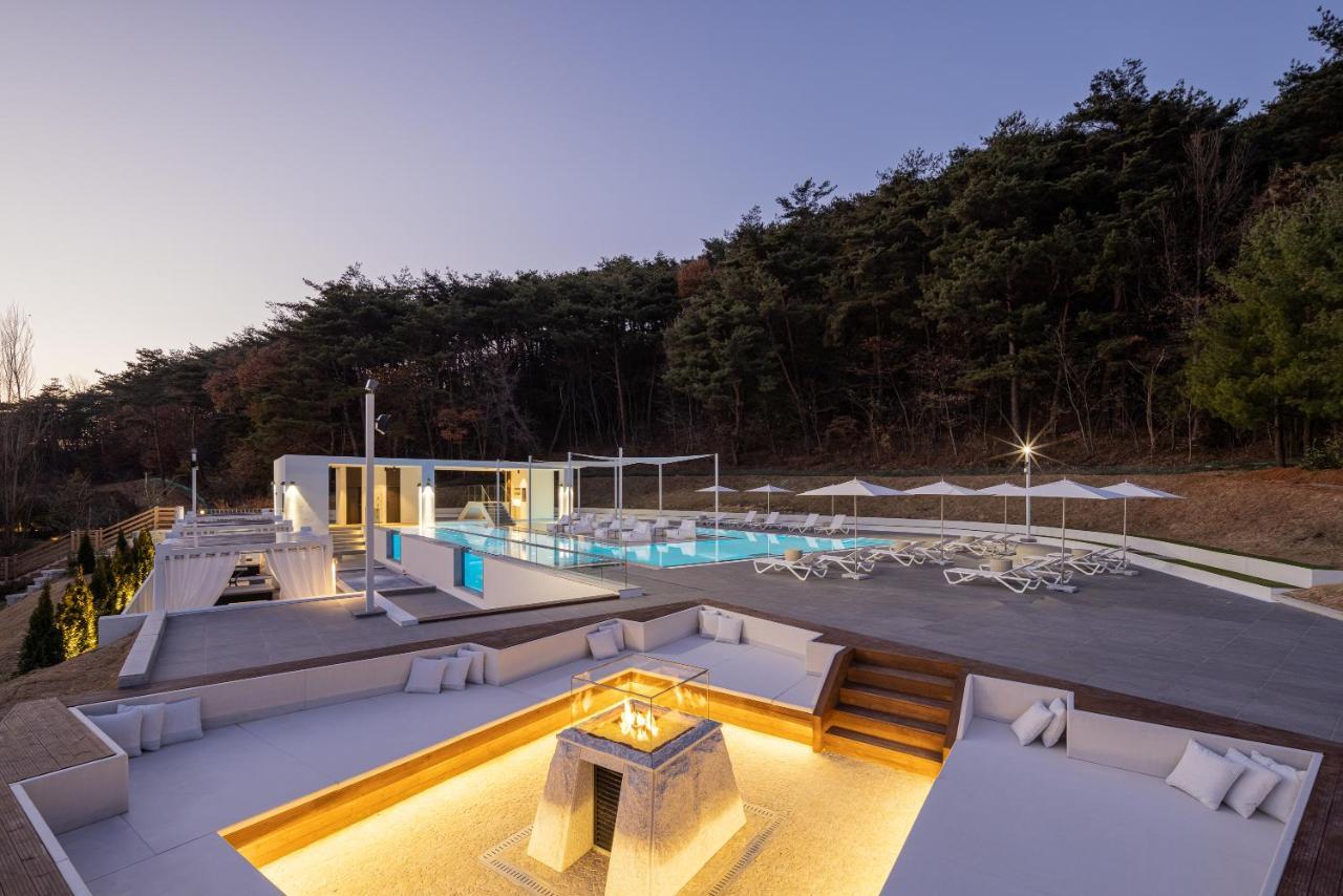 The Suites Hotel Namwon Eksteriør bilde