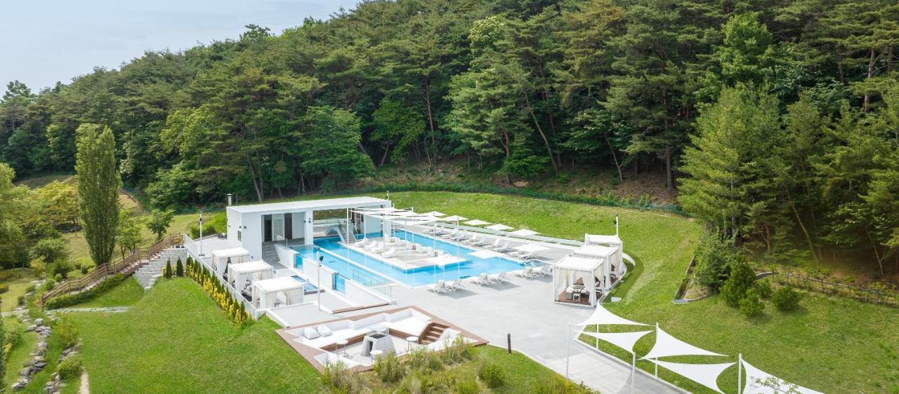 The Suites Hotel Namwon Eksteriør bilde