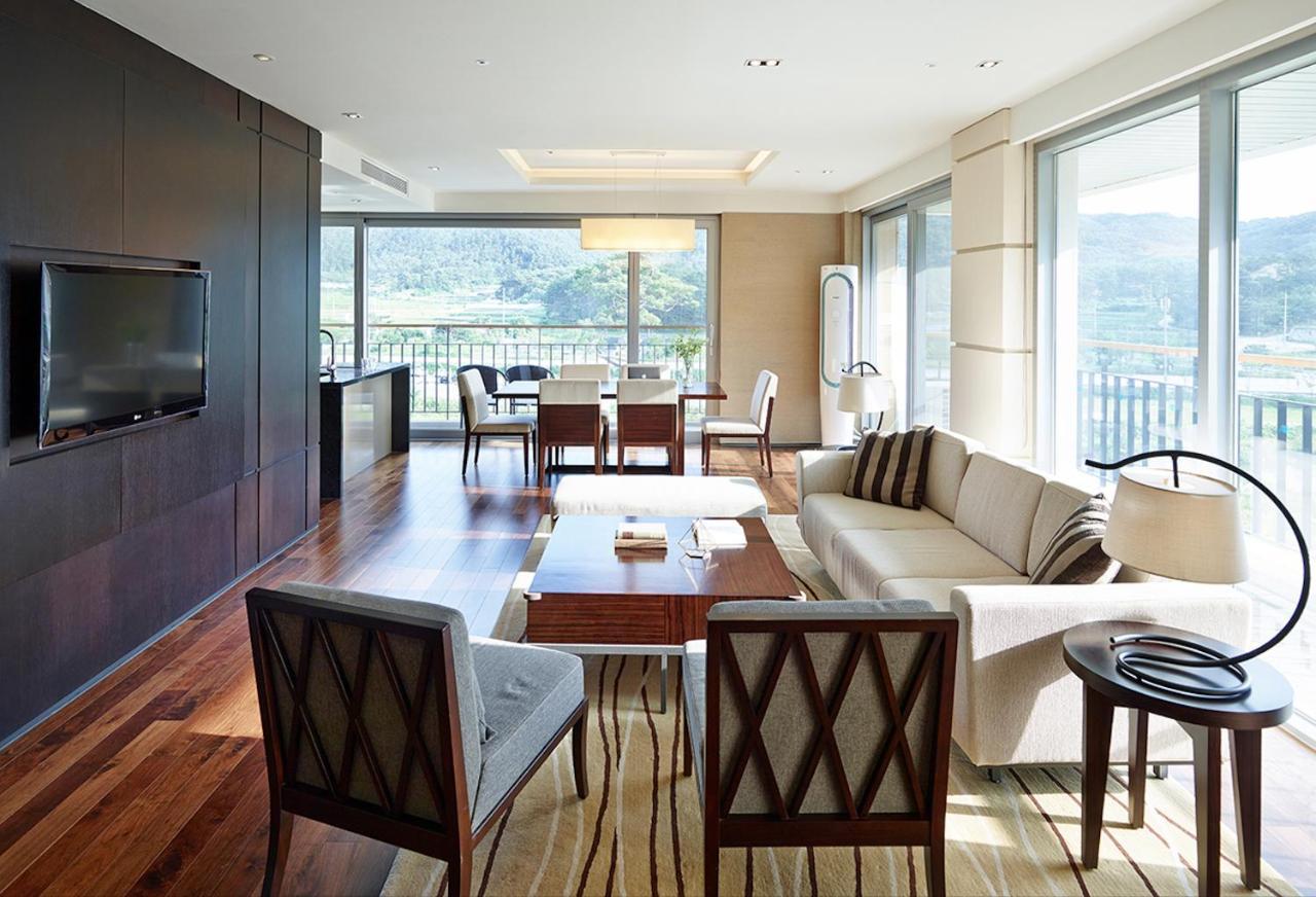 The Suites Hotel Namwon Eksteriør bilde